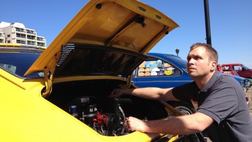 Het team van Bas Autoservice is tijdens Tulpenrallye 2014 wederom het onderhoudsteam voor pechhulp en reparaties.