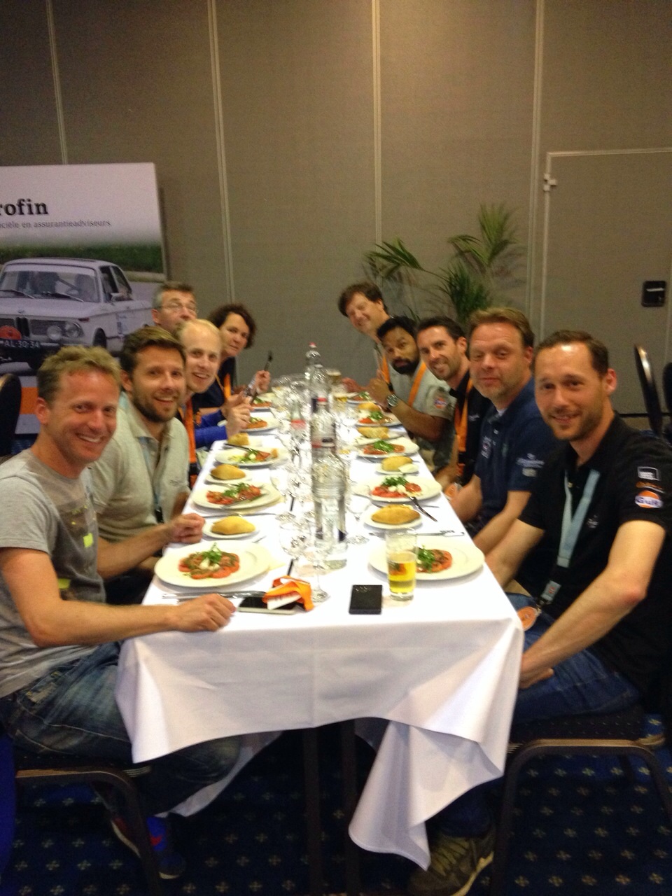 Dagverslag van Tulpenrallye 2015 voor Team AutoVandaag. Zaterdag leidt de route naar Noordwijk.