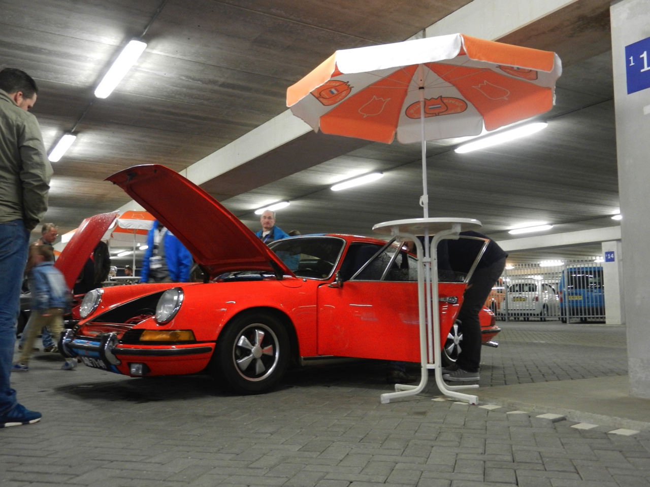 Tulpenrallye 2015 Proloog met keuring en bijpraten bij Athlon Car Lease.