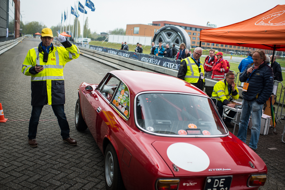 Tulpenrallye 2015 Proloog met keuring en bijpraten bij Athlon Car Lease.
