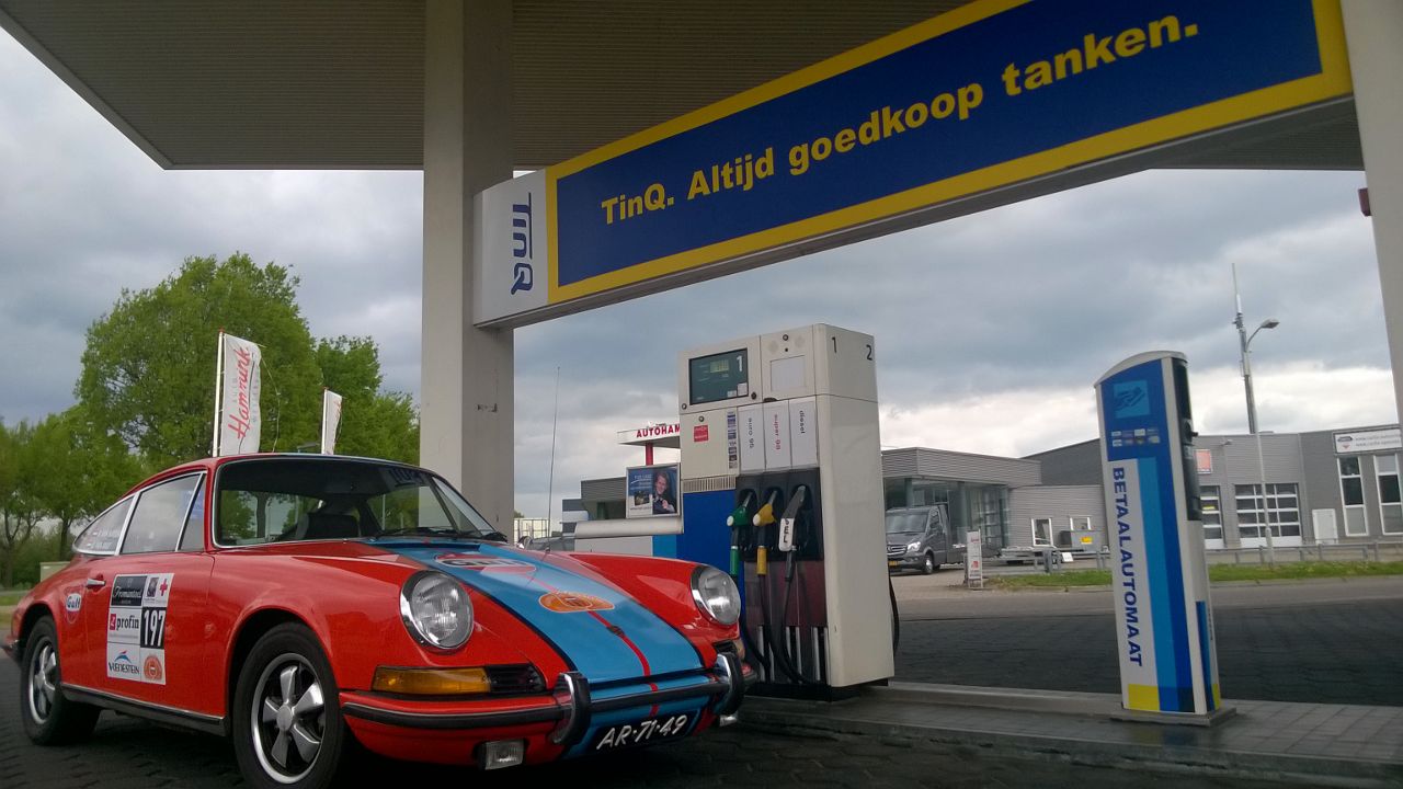 De start van de Tulpenrallye 2015 in Saint-Vincent vindt voor team AutoVandaag plaats om 10:44 uur.