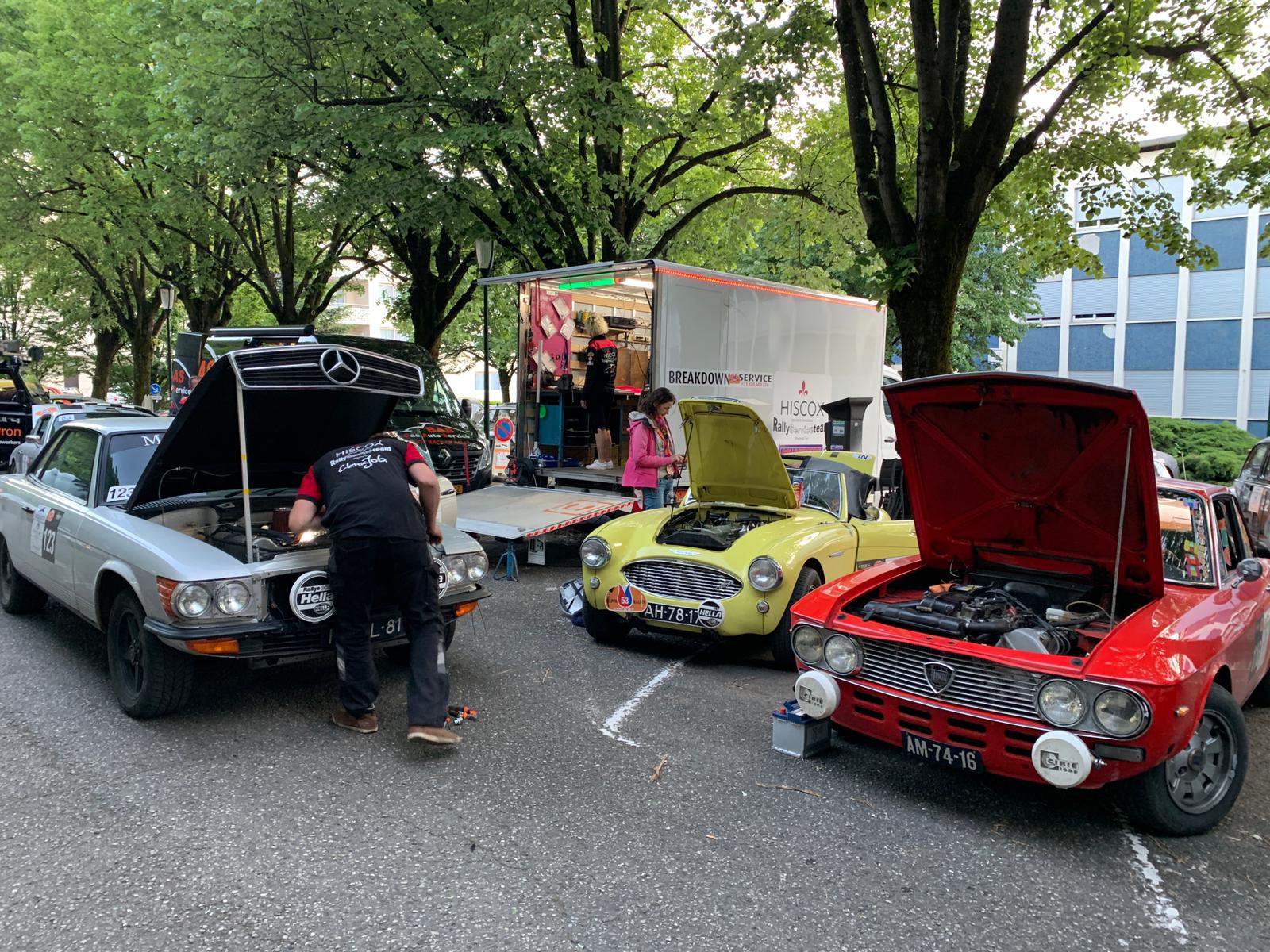 Equipe AutoVandaag doet mee met de 66ste editie van de Tulpenrallye en brengt regelmatig verslag uit.