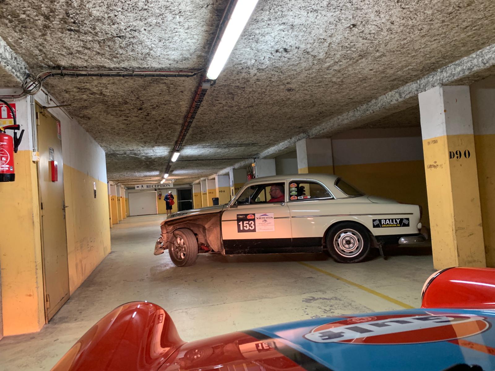 Equipe AutoVandaag doet mee met de 66ste editie van de Tulpenrallye en brengt regelmatig verslag uit.