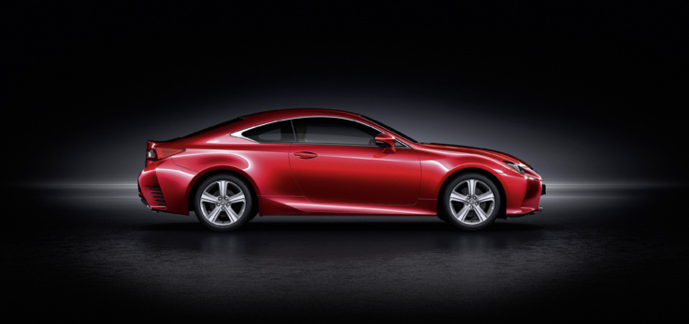 Lexus kondigt uitbreiding van het RC-gamma aan met de RC 200t, voorzien van een 2.0 liter turbomotor met 245 pk.