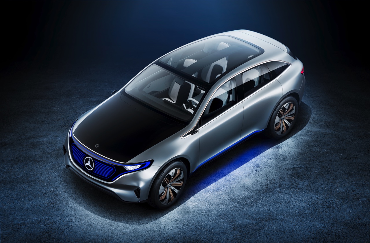 Daimler, het moederbedrijf van Mercedes-Benz, start met de productie van een tweede accufabriek in Duitsland. Daarmee kan het in accu's voorzien voor 10 elektrische modellen in 2025.