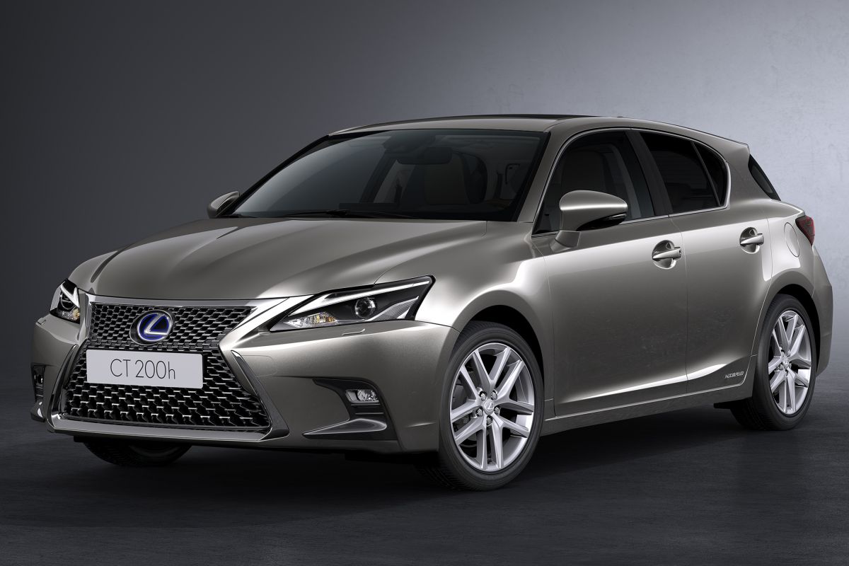 Facelift Lexus CT 200h