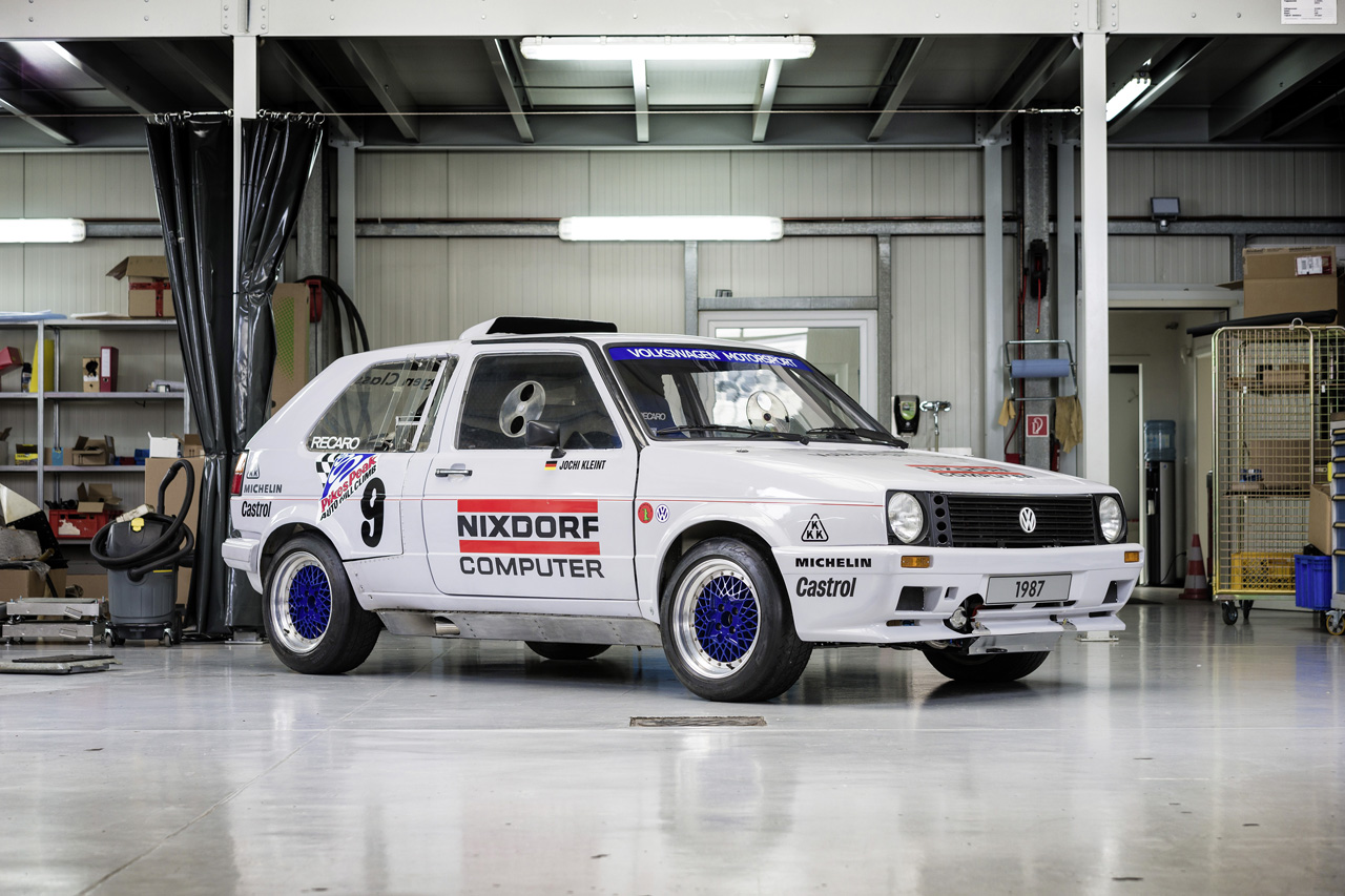 Een tweemotorige Volkswagen Golf komt dit jaar aan de start van de Pikes Peak heuvelklim.