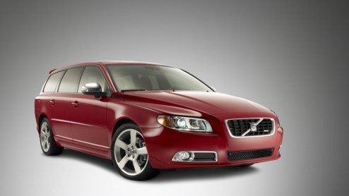 Vorig jaar werd bekend dat Volvo geen meer R-modellen meer zal ontwikkelen. Om de teleurstelling enigzins te compenseren heeft de Zweedse autofabrikant wel R-design uitvoeringen in petto. De Volvo C30