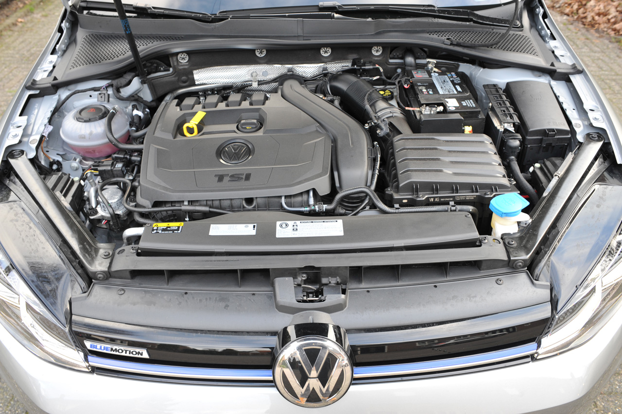 Volkswagen start met de levering van de nieuwe 1.5 TSI motor met cilinderuitschakeling en zeilfunctie in de Golf.