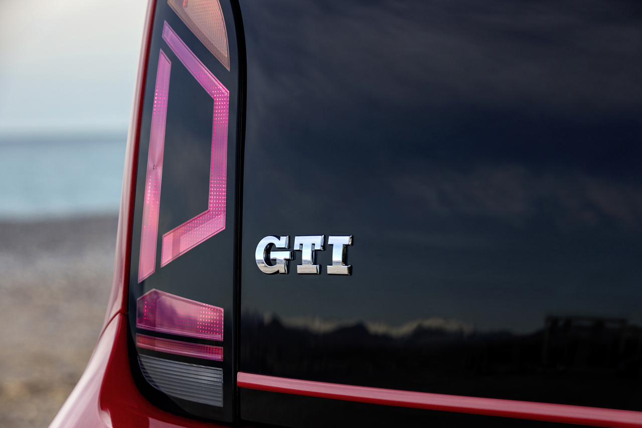 Volkswagen breidt de GTi-familie uit met de compacte Up! waarmee we in Zuid-Frankrijk een robbertje stuurden.
