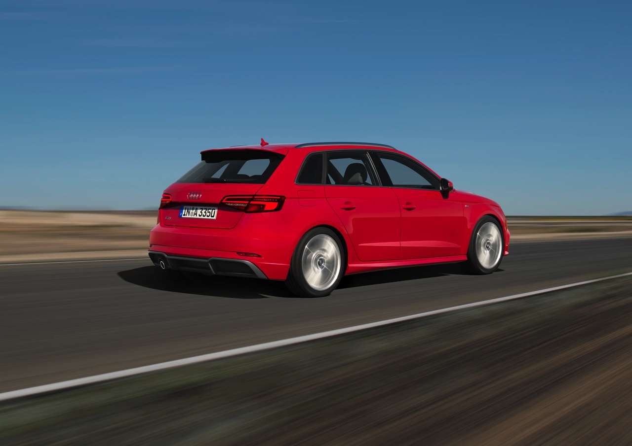 Drie uitvoeringen en vanaf prijzen van de nieuwe Audi A3, die in de zomer van 2016 zijn debuut maakt in Nederland.