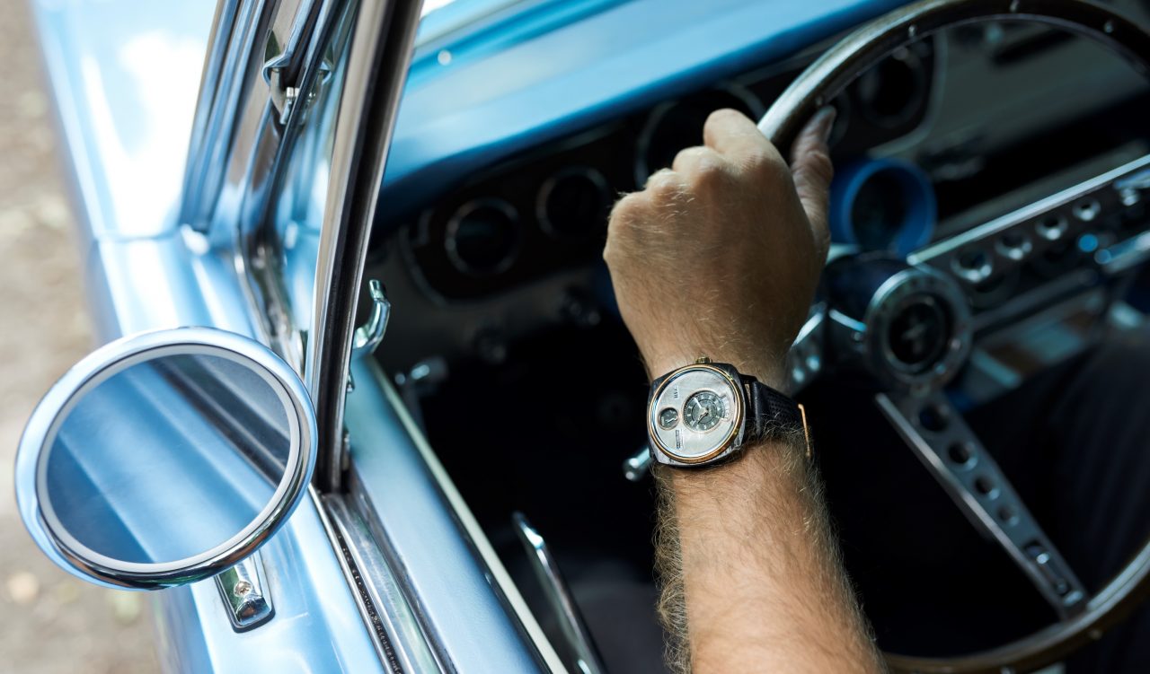 Van oude Ford Mustang naar horloge, dat doet REC watches.