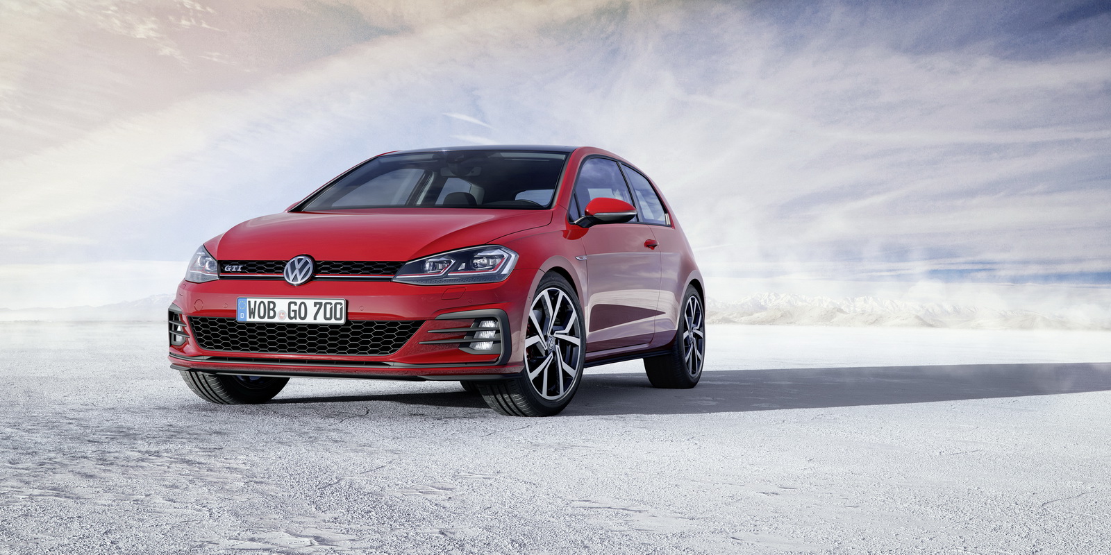 De Golf VII facelift is een feit! In 2017 krijgt de Golf 7 een opfriskuur met nieuwe uitrusting en andere motoren, maar de prijzen en verkoopstart vindt al plaats in 2016. Lees hier de details.