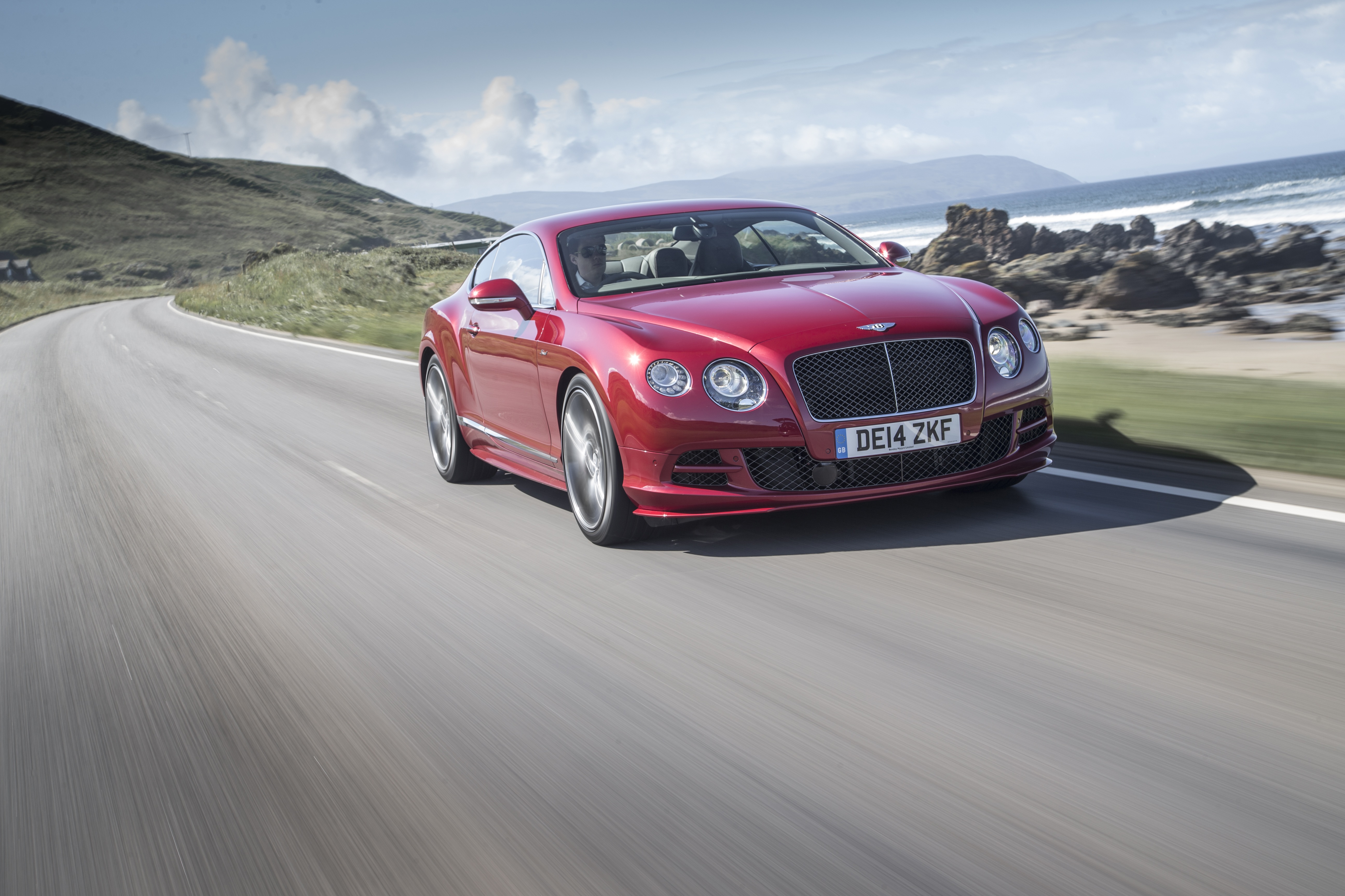 Bentley verkooprecord in 2014 met 11.020 auto's.