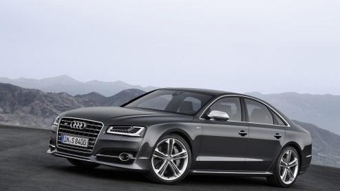Prijzen en uitrusting vernieuwde Audi A8 bekend gemaakt. Levering start in november.