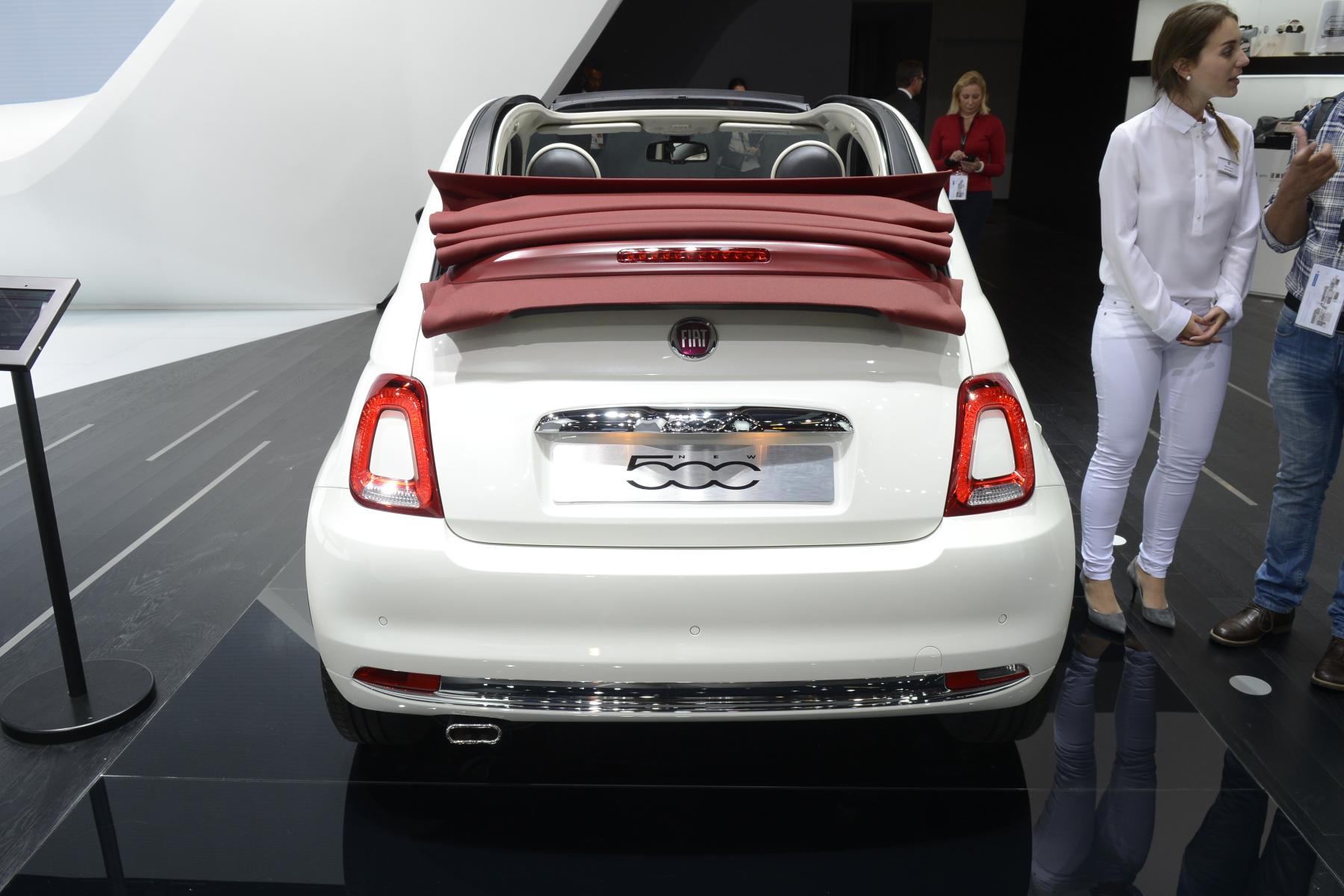 Abarth 595 en Fiat 500 facelift pakken uit in geuren en kleuren op de IAA Frankfurt.