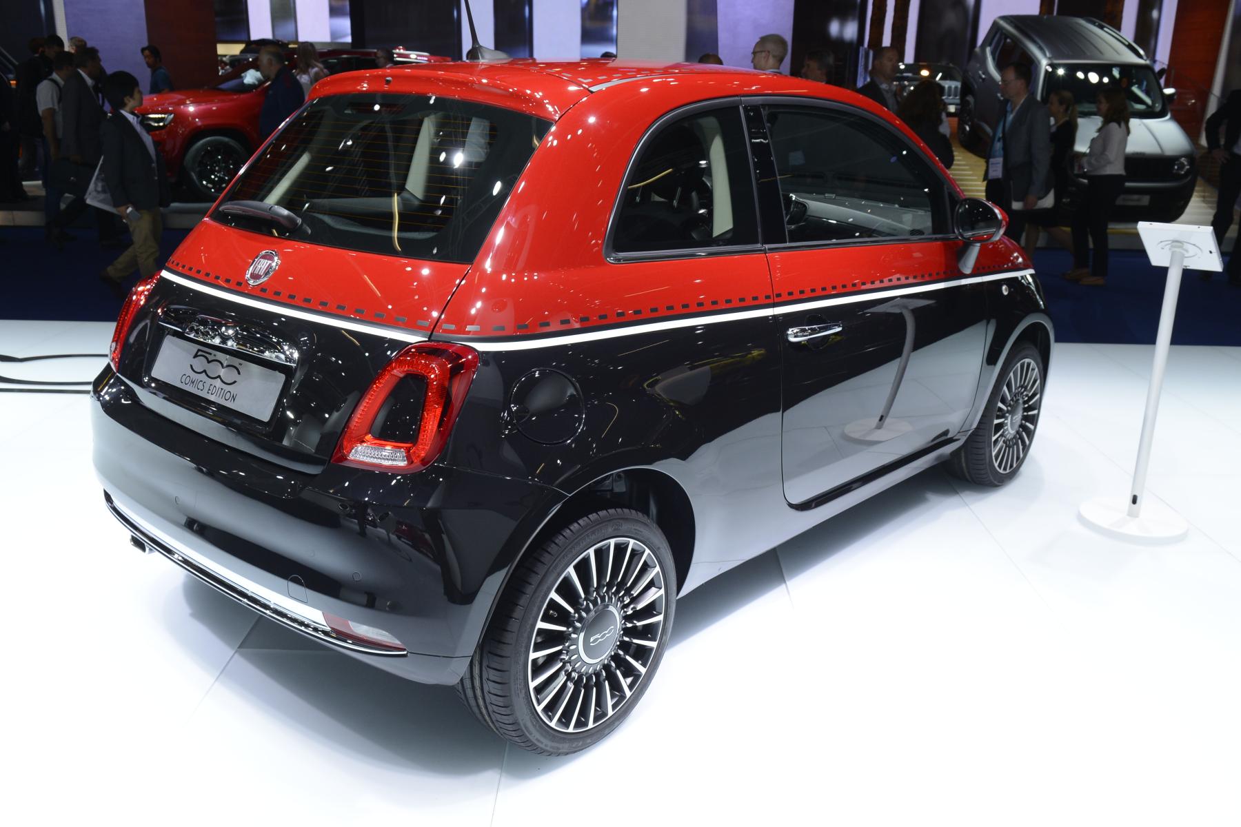 Abarth 595 en Fiat 500 facelift pakken uit in geuren en kleuren op de IAA Frankfurt.