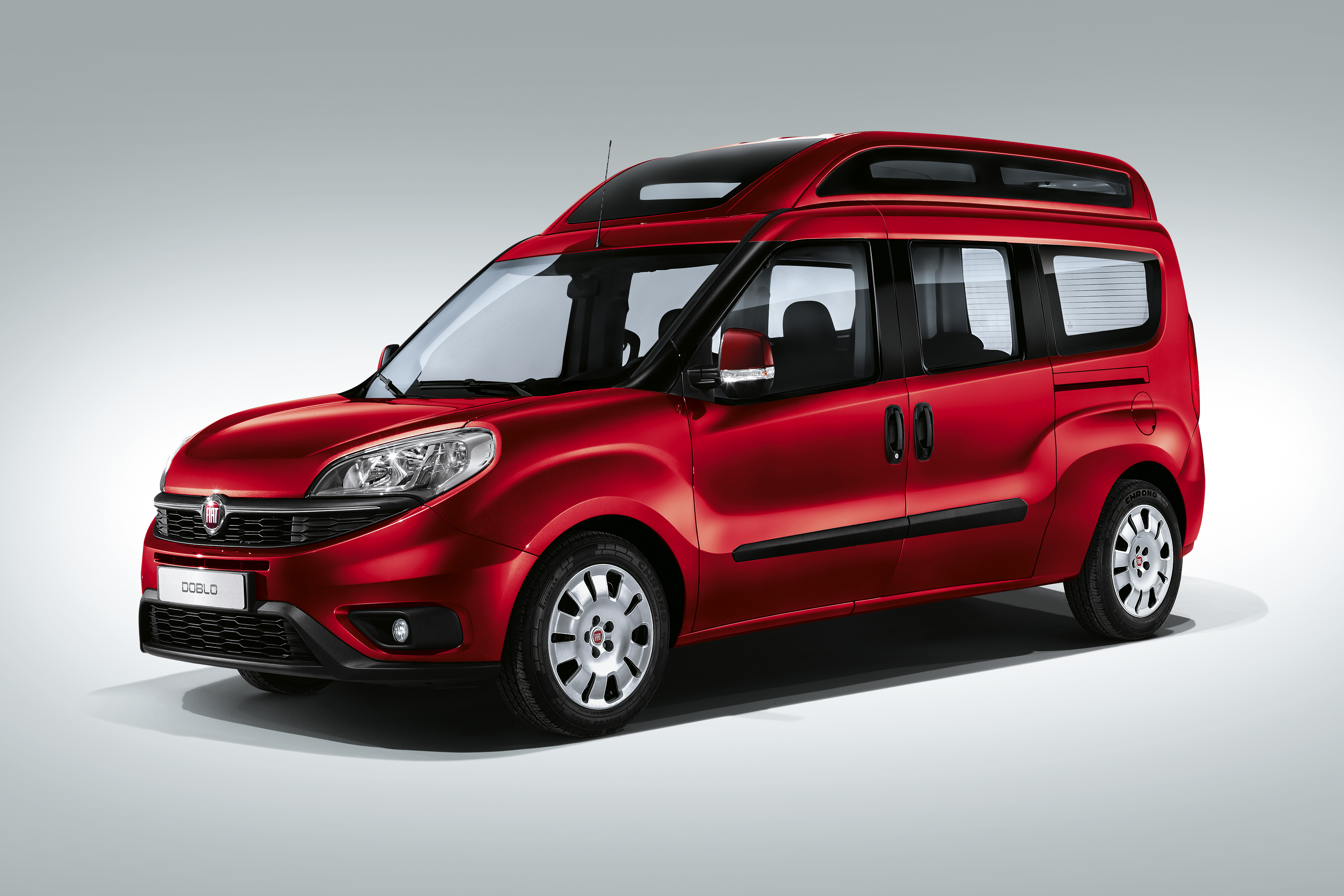 Fiat Doblo vernieuwd voor 2015 en leverbaar op benzine of aardgas.