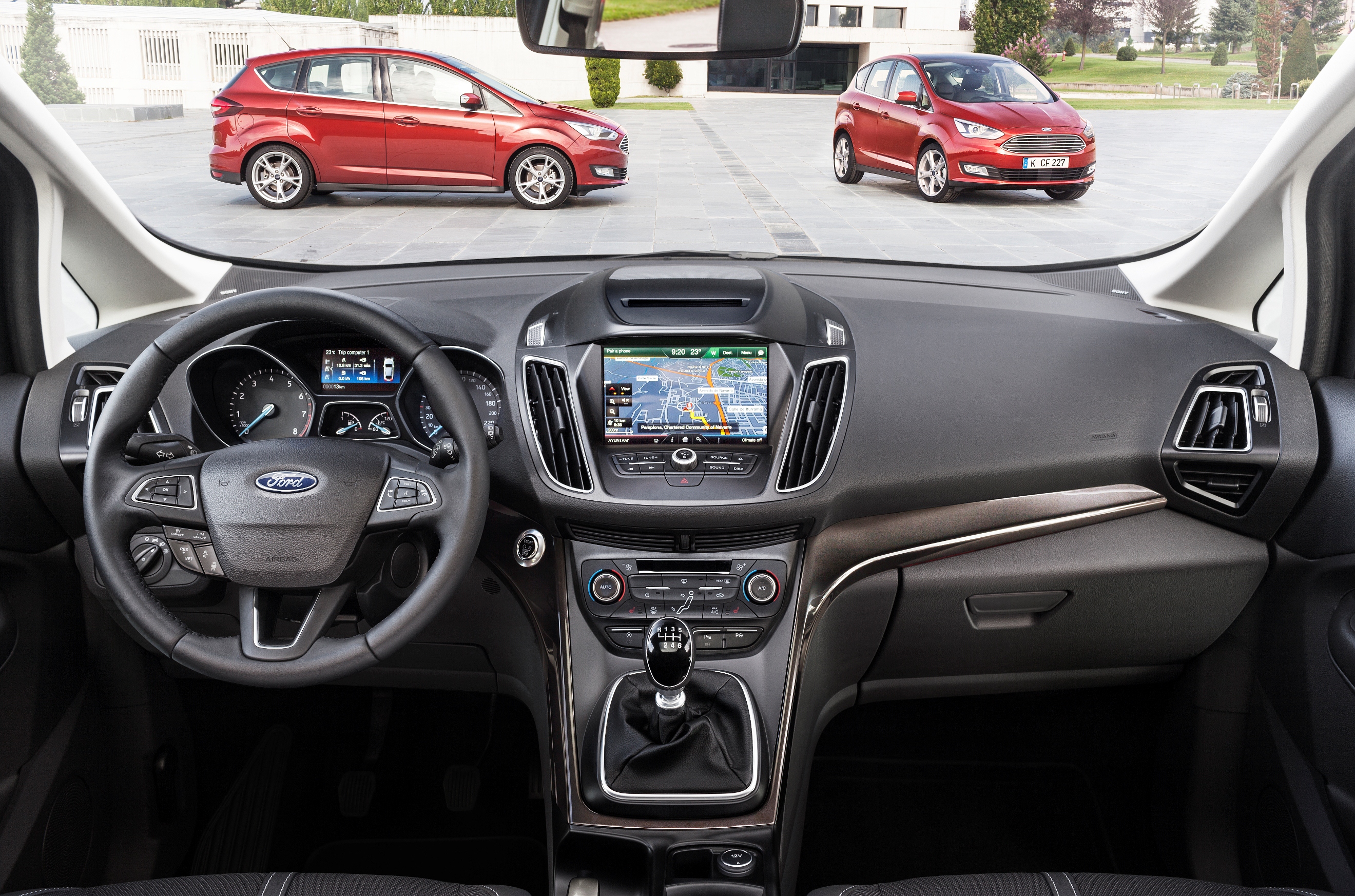Facelift Ford C-MAX en Grand C-MAX modellen staan vanaf juni 2015 in de showroom. Prijzen beginnen bij 21.495 euro.