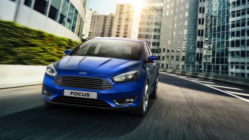 Ford Focus facelift 2014 is een feit. Ford vernieuwde de Focus en gaf de auto een vernieuwd interieur, nieuwe motoren, meer luxe en nieuwe veiligheidssystemen.