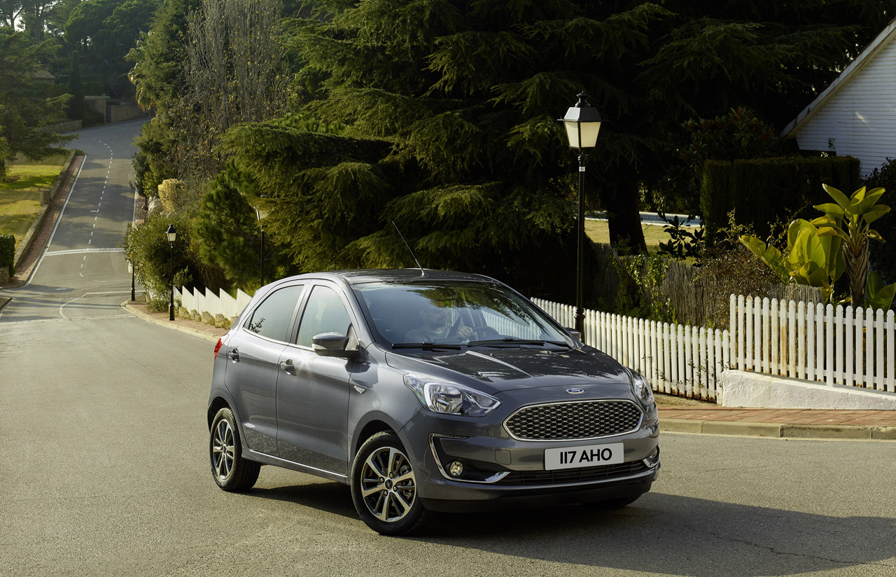 De vernieuwde Ford Ka+ staat inmiddels bij de dealer.