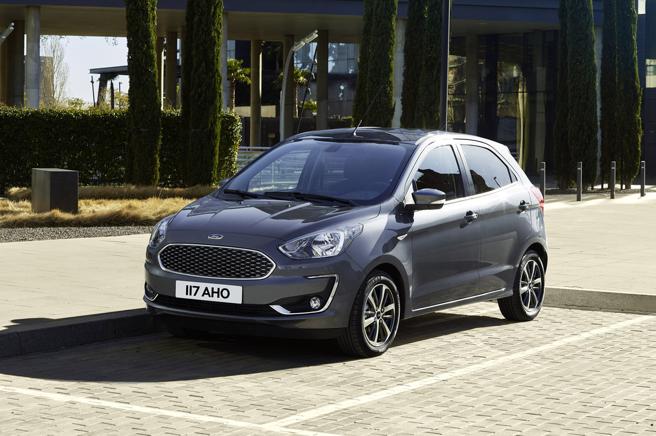 De vernieuwde Ford Ka+ staat inmiddels bij de dealer.