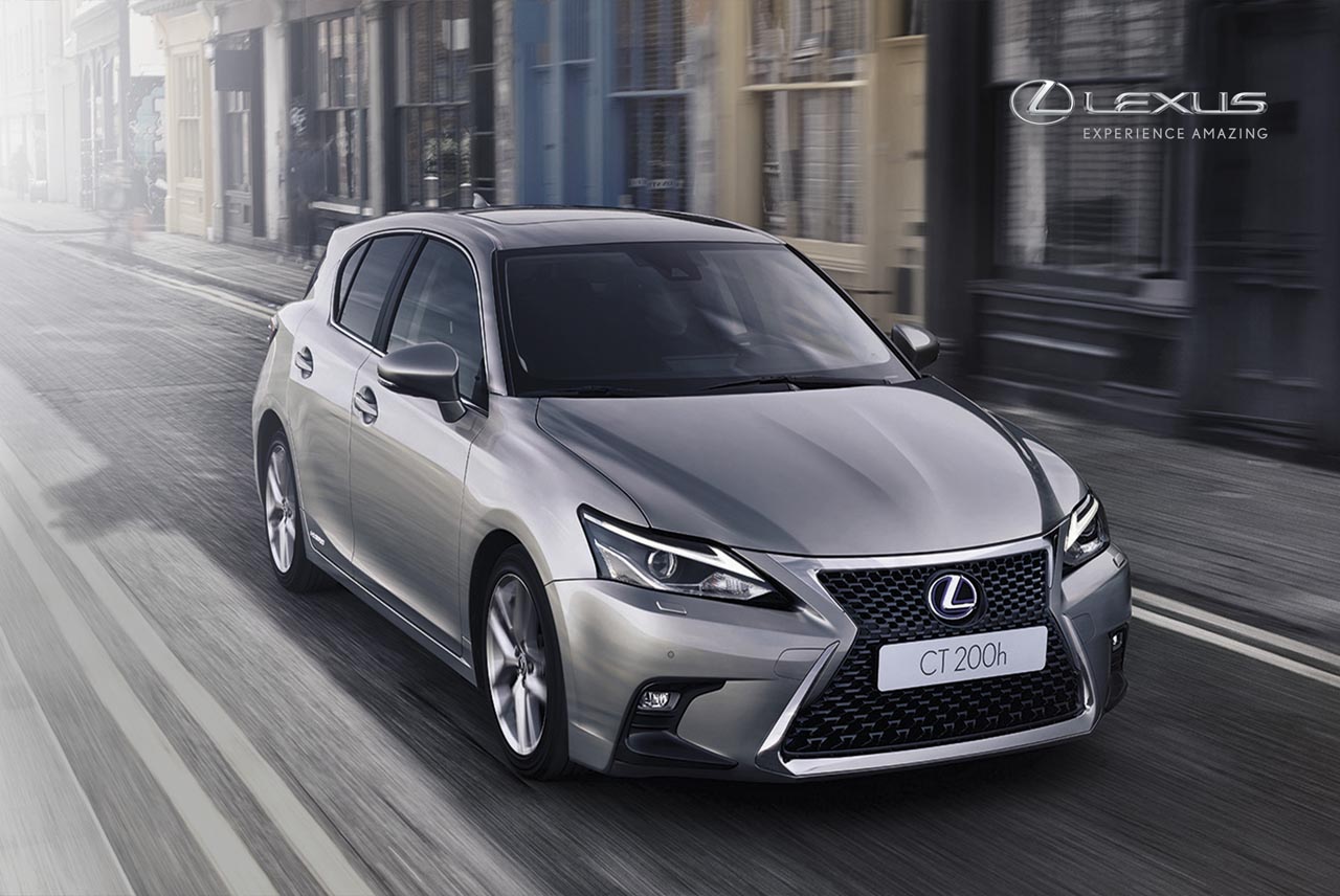 De vernieuwde Lexus CT 200h en NX 300h zijn inmiddels verkrijgbaar.