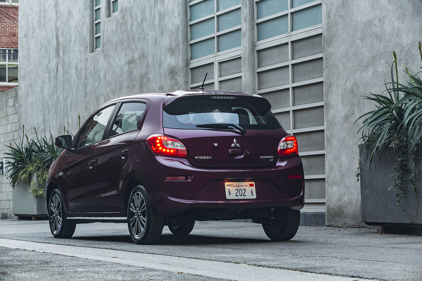 Mitsubishi Space Star. Het Salon van Brussel
