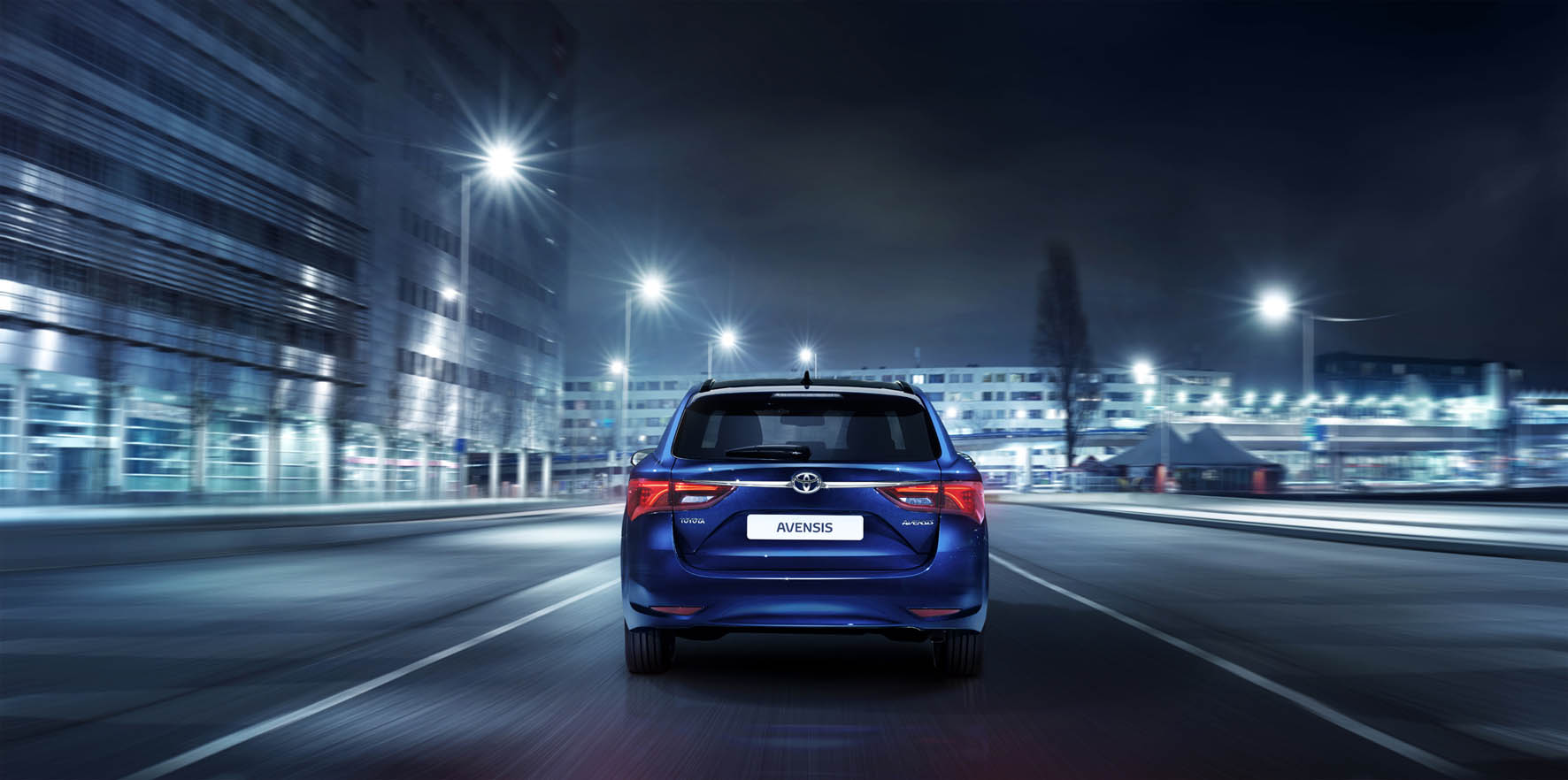 Toyota heeft de vanafprijzen van de vernieuwde Toyota Avensis met 1.6 D-4D dieselmotor bekend gemaakt. Hij is er vanaf 28.995 euro en komt met 20% bijtelling, voor de zakelijk rijder als Lease Pro.