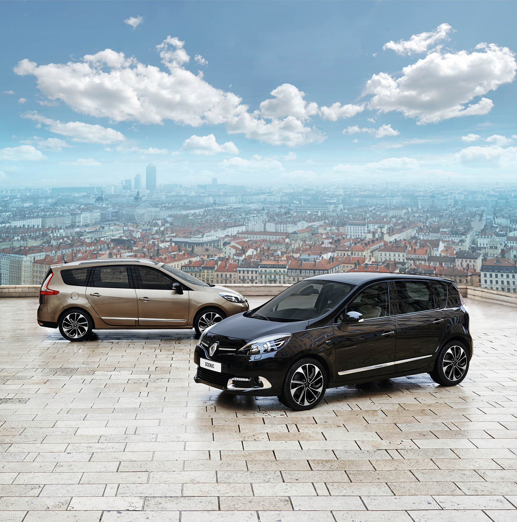 Renault onthult nieuwe Scnic op de Autosalon van Genve 2016. De Fransen laten het concept van de MPV niet los maar geven er wel een eigen draai aan. Eerste beelden!