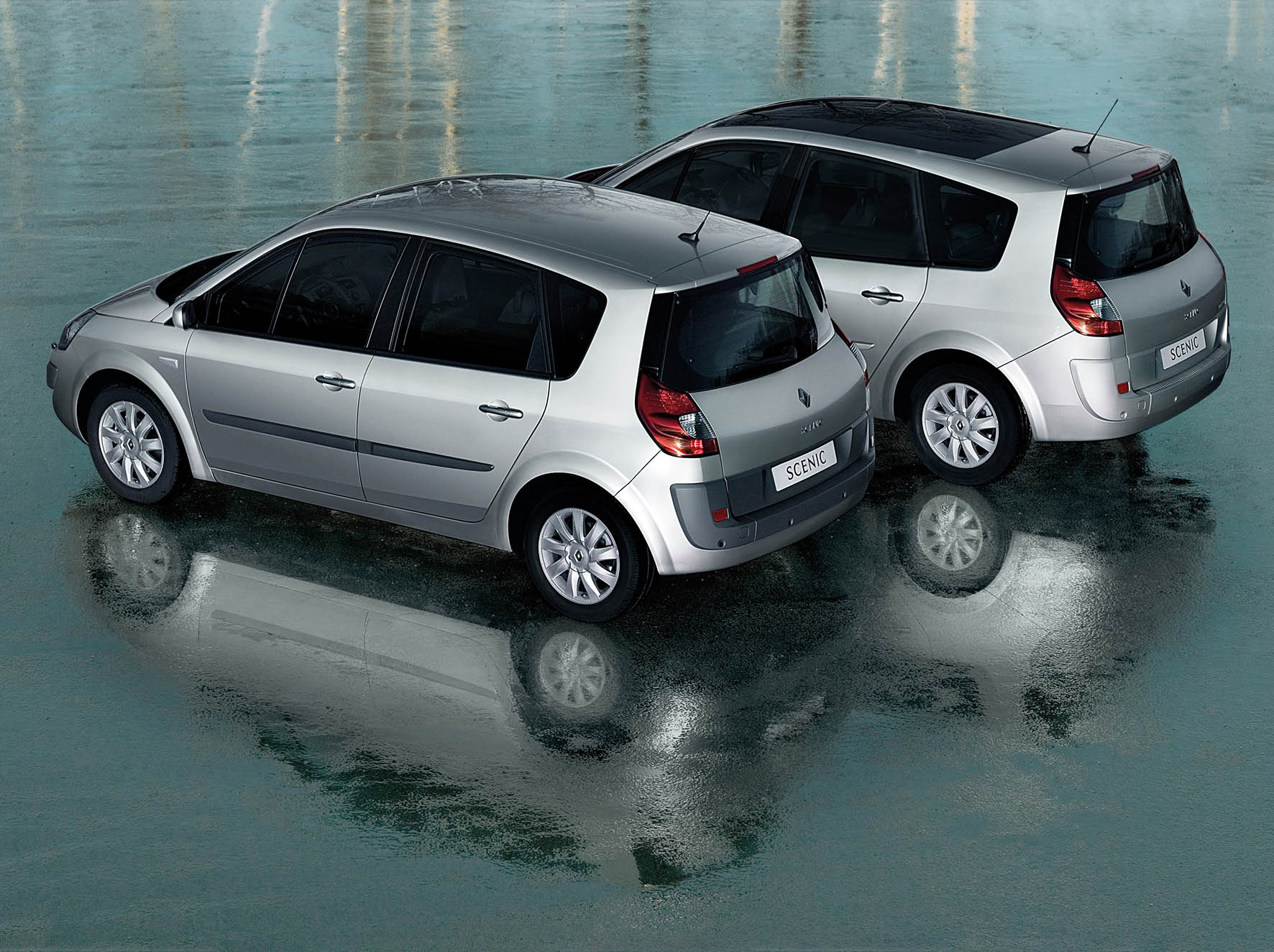 Renault onthult nieuwe Scnic op de Autosalon van Genve 2016. De Fransen laten het concept van de MPV niet los maar geven er wel een eigen draai aan. Eerste beelden!