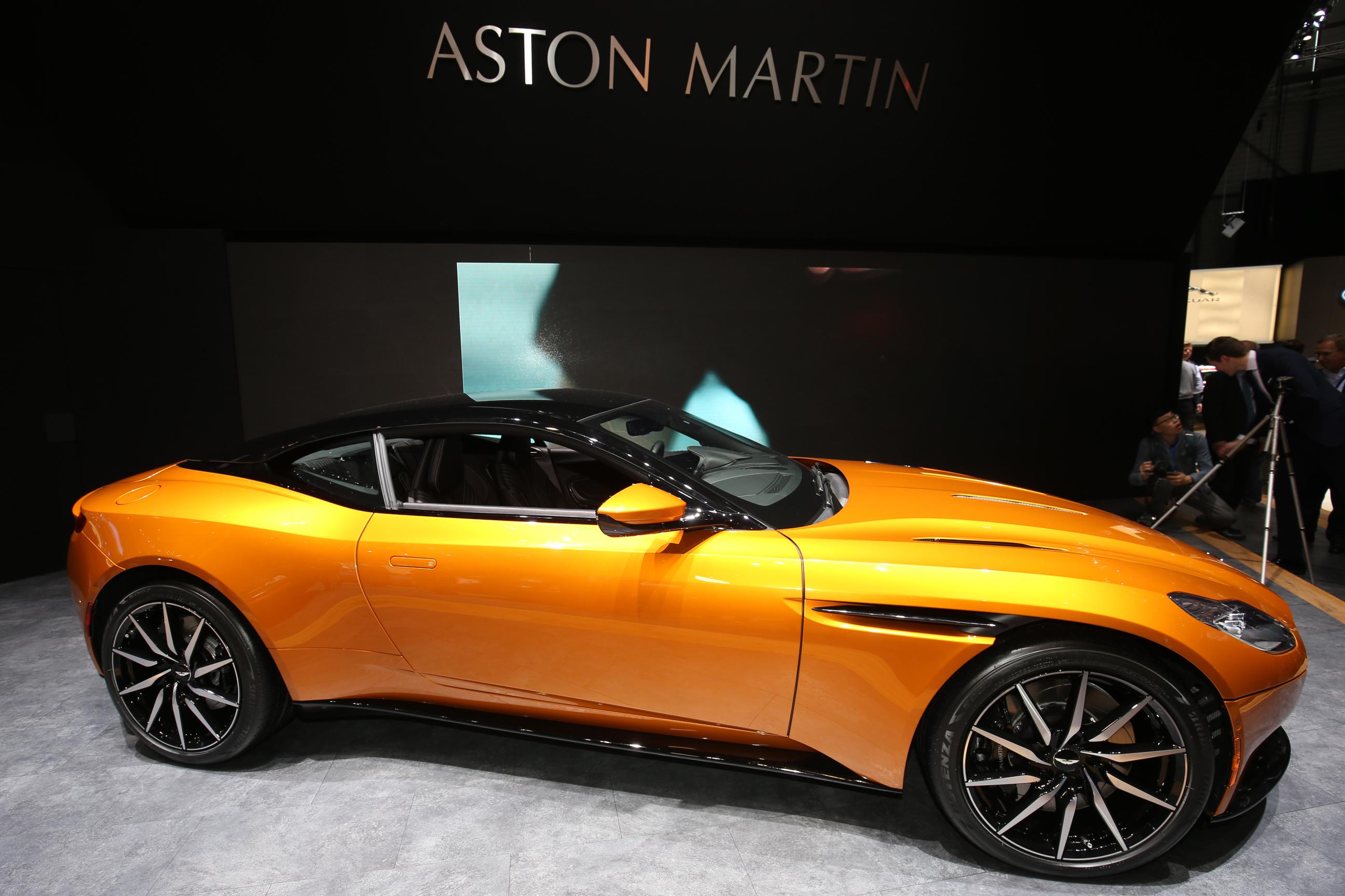 De belangrijkste, lichtste en meest dynamische Aston Martin ooit is de nieuwe DB11.