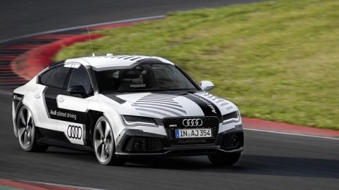 Audi MediaTV zendt livestream uit van autonoom rijdende Audi RS7 concept car op Hockenheim circuit. De snelle ronde vindt plaats op 19 oktober 2014.