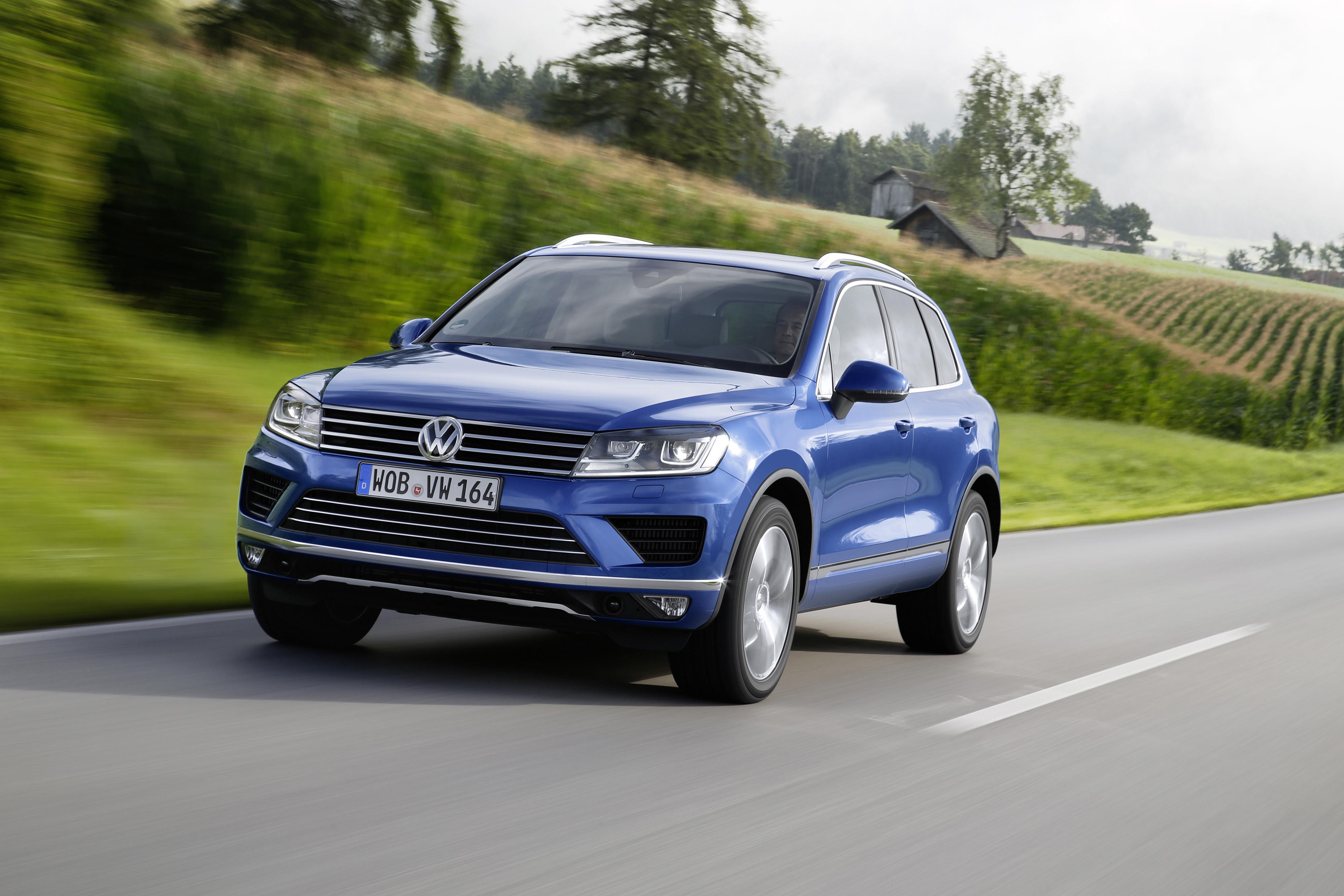 Volkswagen introduceert Exclusive Series voor de Beetle, Golf Cabrio, Sharan en Touareg per 1 februari 2016.