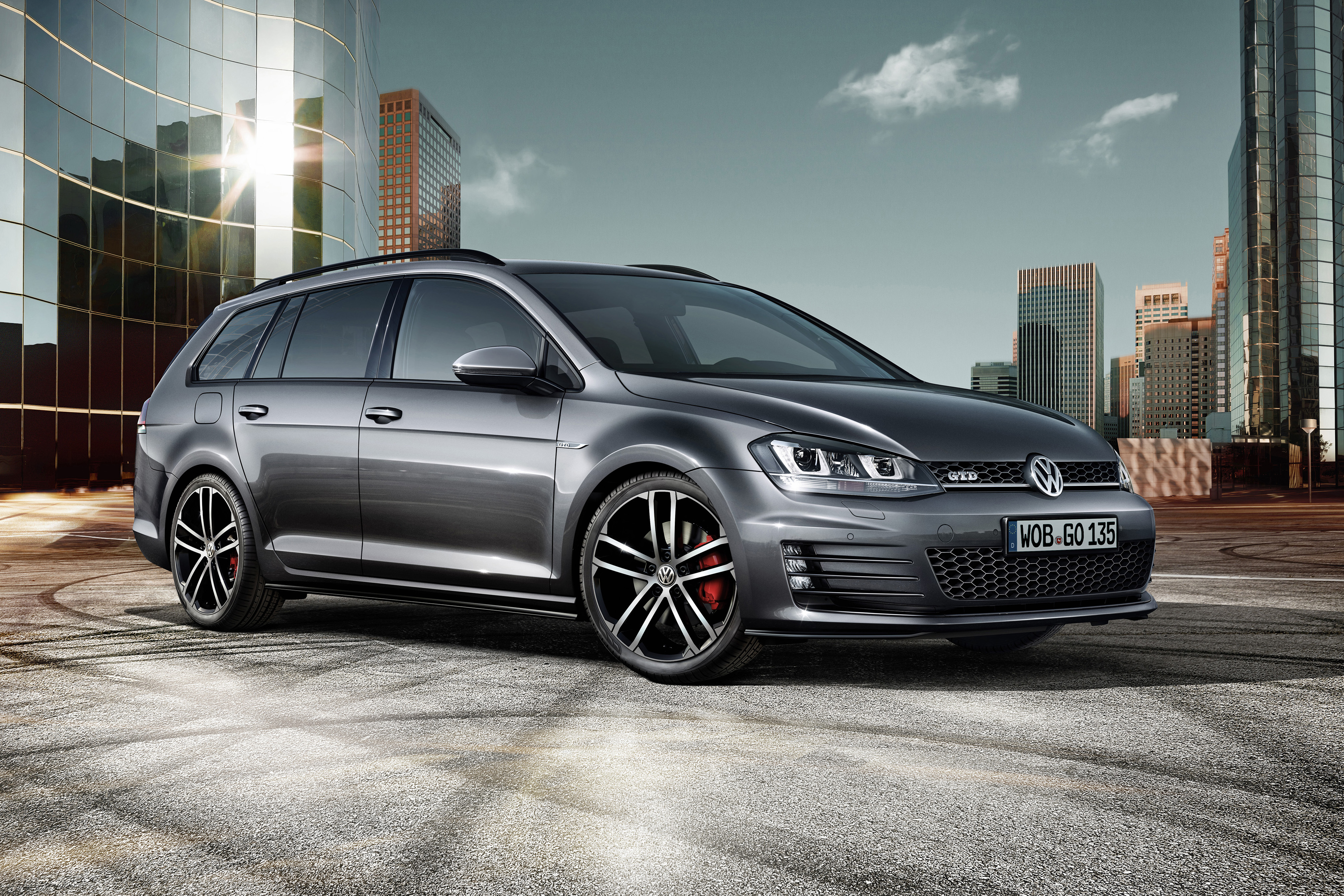 Volkswagen Golf R Variant en Golf GTD Variant naar Nederland, terwijl een GTI Variant niet in productie gaat. Prijzen zijn nu bekend gemaakt.