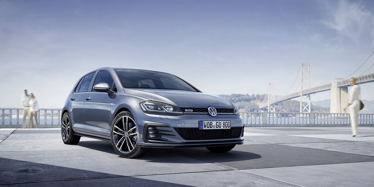 Na de uitgebreide onthulling van de gefacelifte standaard Golf, de GTI en de R-Line, werden vervolgens een voor een ook de overige modellen bijgewerkt. Nu is het de beurt aan de GTD.