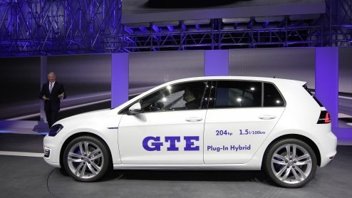 Volkswagen Golf GTE plug-in hybride eind september in Nederland voor prijs vanaf 37.000 euro. Met 7% bijtelling, ook in 2015.