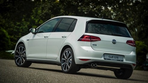 Volkswagen Golf GTE plug-in hybride in november leverbaar met 7% bijtelling. Nu te bestellen vanaf 36.995 euro.