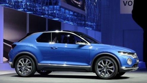 Volkswagen is voornemens zijn SUV-gamma flink uit te breiden. In Genve toont de fabrikant deze T-Roc Concept, een driedeurs crossover tussen de Taigun en Tiguan.
