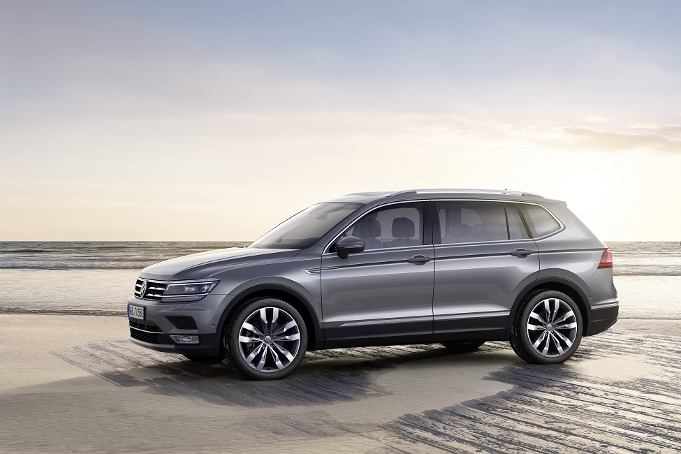 Na de onthulling van de Chinese en Amerikaanse versie van de auto, kunnen we nu dan de Europese informatie geven over de verlengde Volkswagen Tiguan, de Allspace.