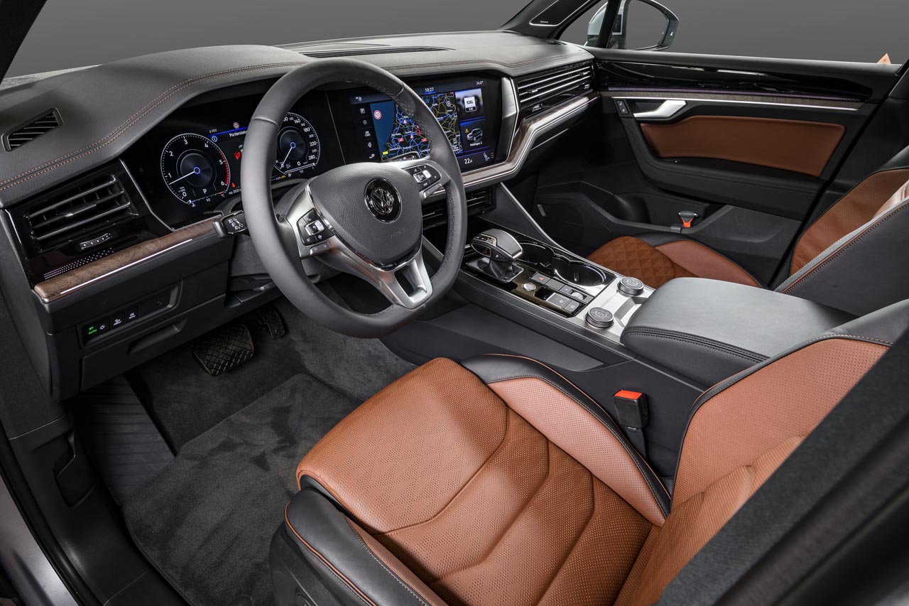 De nieuwe Volkswagen Touareg staat vanaf nu bij de dealer.