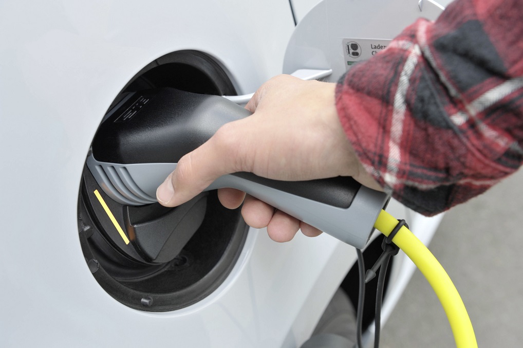 De Volkswagen Up krijgt er een nieuwe variant bij, namelijk een bestelversie. In plaats van een achterbank is er extra veel laadruimte. De Load Up komt in drie smaken.