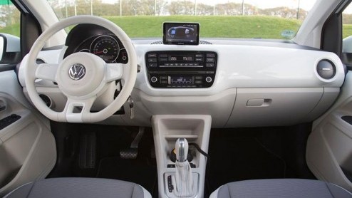 Volkswagen presenteert op de Tokyo Motor Show 2013 de Twin-Up Concept, een Up met de plug-inhybride aandrijflijn van de XL1. Inderdaad, een diesel-hybride.