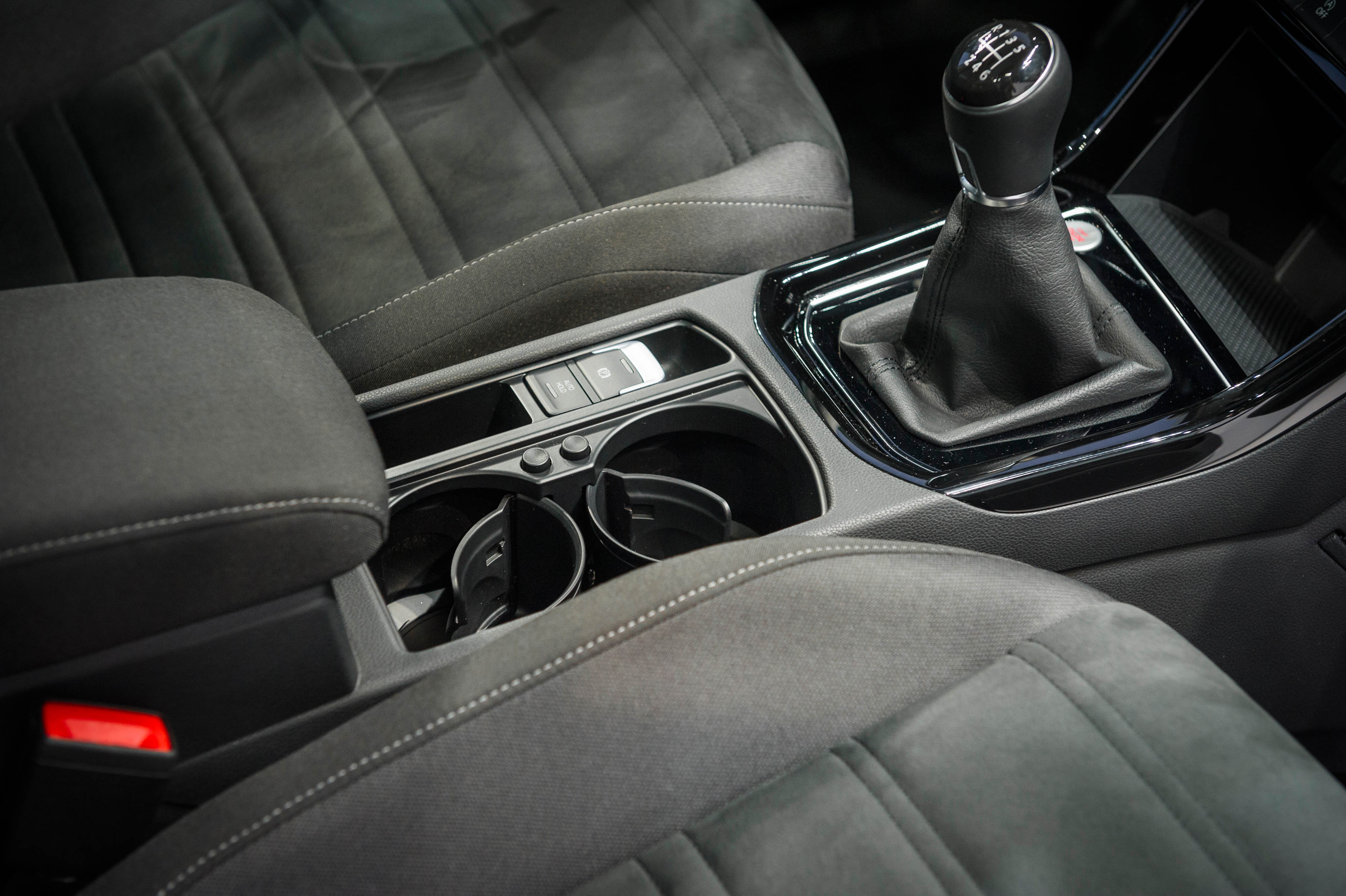 De nieuwe Volkswagen Touran staat vanaf september in de showroom en is er vanaf 28.890 euro.