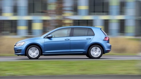 Volkswagen heeft de prijslijst van de Golf nog eens onder de loep genomen en hier en daar wat wijzigingen doorgevoerd. Tevens is de uitrusting uitgebreid en gelden extra inruilpremies.