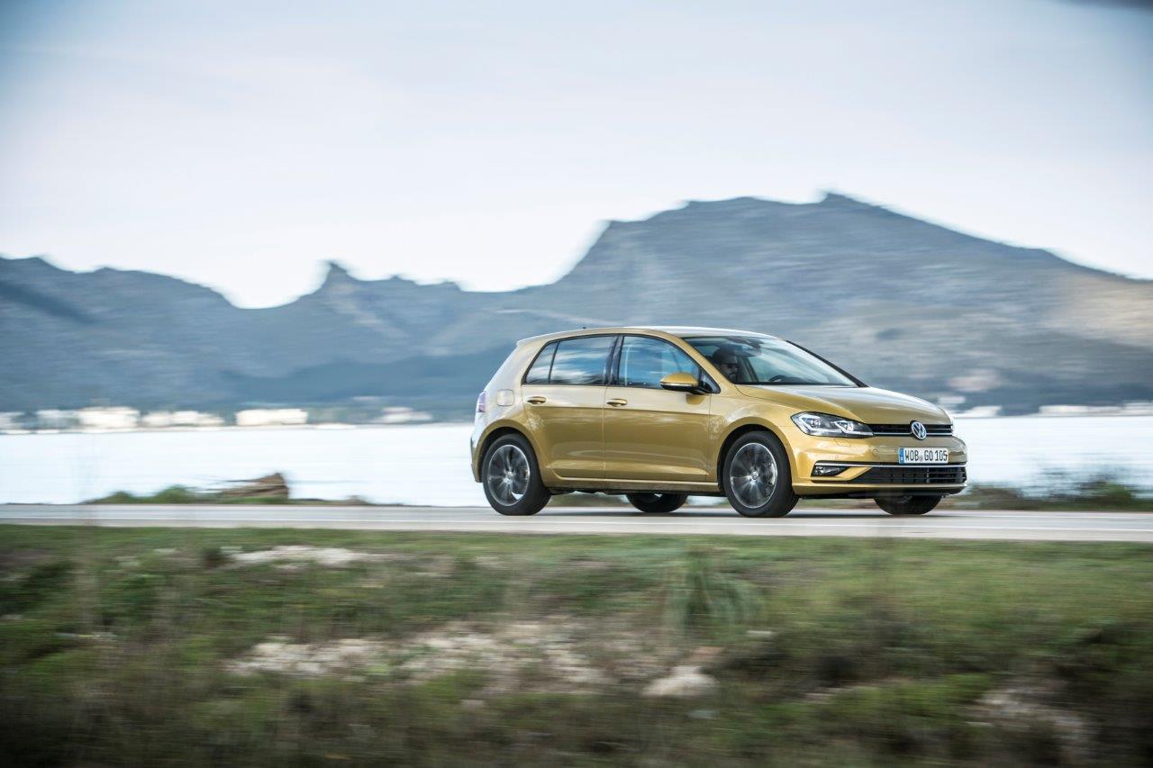Volkswagen Golf rijtest AutoVandaag