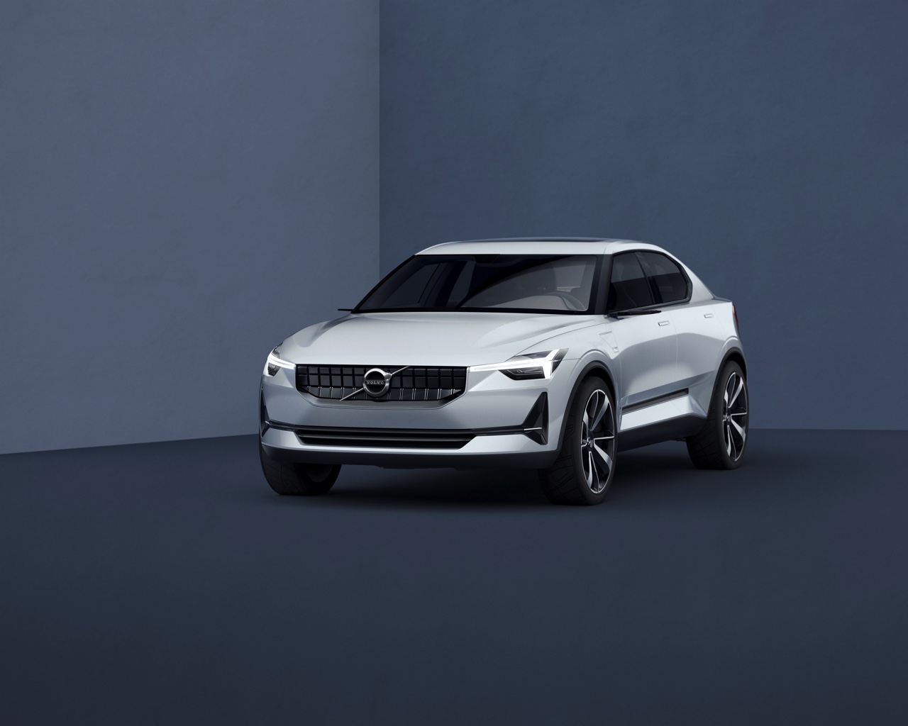 Volvo presenteert 40.1 en 40.2 Concept Cars als voorbode van de nieuwe 40 modelserie, met onder meer een S40, V40 en XC40.