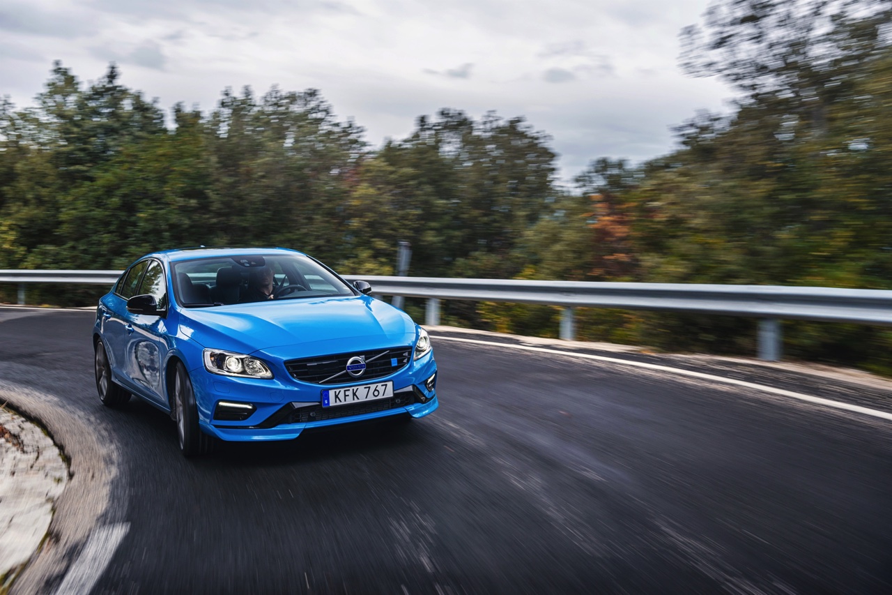Prijzen nieuwe Volvo S60 en V60 Polestar vallen flink lager uit dankzij de nieuwe viercilinder turbomotor met 367 pk.