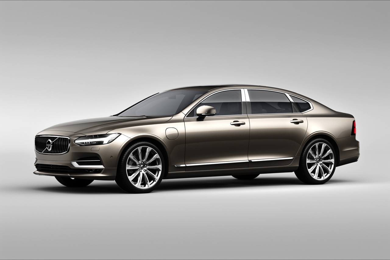 Volvo introduceert S90L en S90 Excellence. De S90 met extra wielbasis komt alleen in China op de markt, terwijl de S90 Excellence met Lounge Console ook naar Europa komt.