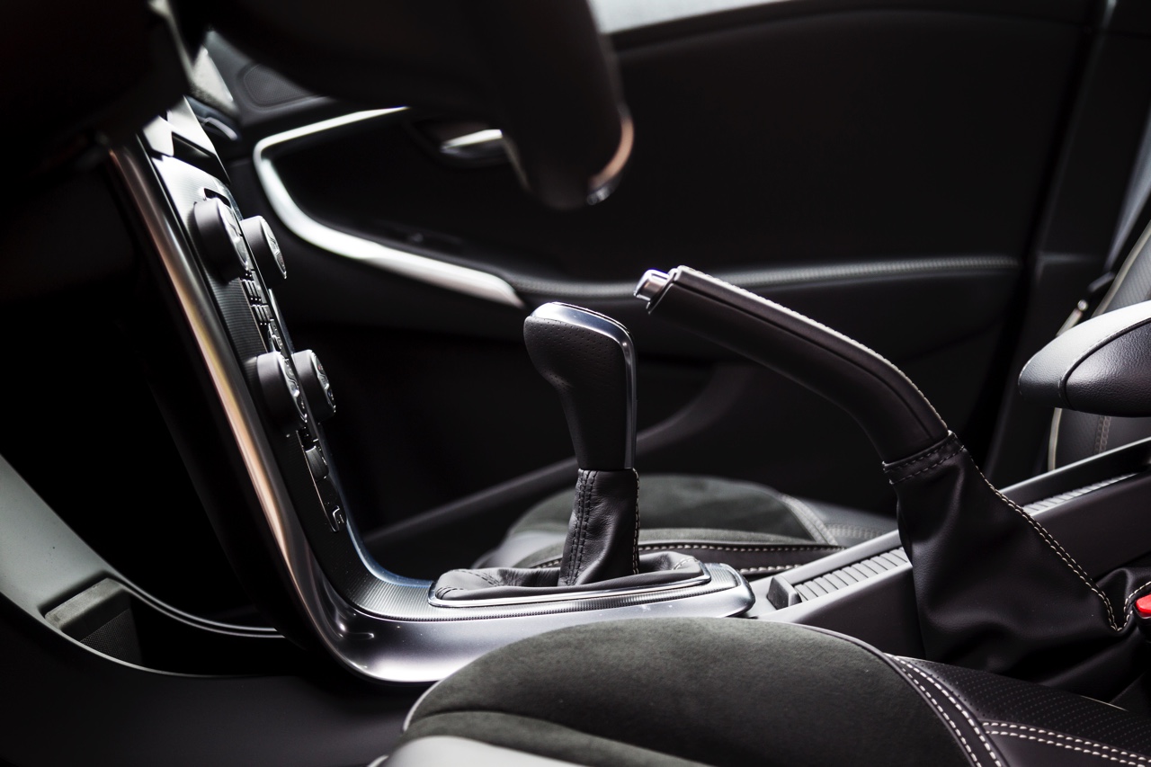 Autotest Volvo V40 D2 Sport, de nieuwe 2.0 liter DRIVE-E diesel met 120 pk en 280 Nm die de V40 in aanmerking laat komen voor 14% bijtelling.